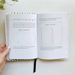 Living Freely & Lightly Journal