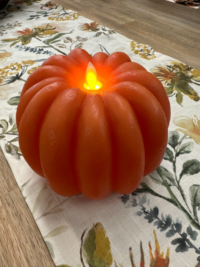 Orange Pumpkin Carved Moving Flame 6" x 5"